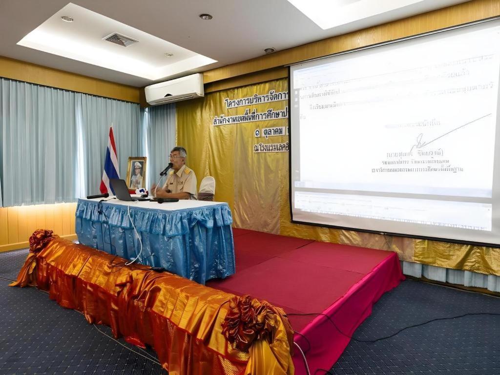 Lake Inn Hotel Songkhla Exterior foto